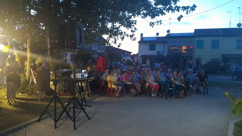 Manifestazione "Tutti in piazza...con i Mangolini"